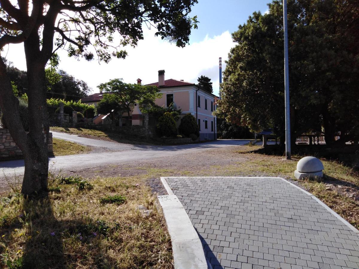 Apartmani Zupanic Koromačno 외부 사진